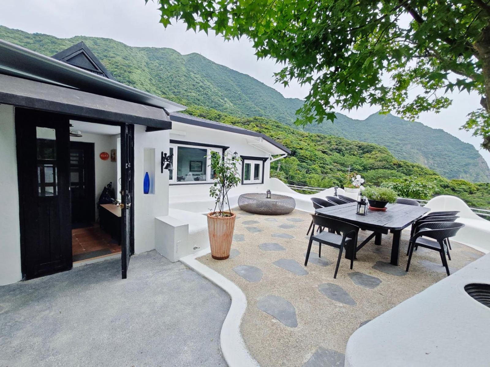 Bed and Breakfast 金石新月光 Jiufen Exterior foto